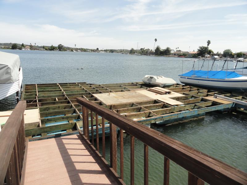Floating Dock